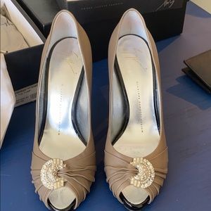 Giuseppe Zanotti heels with Jewels, size 8.5